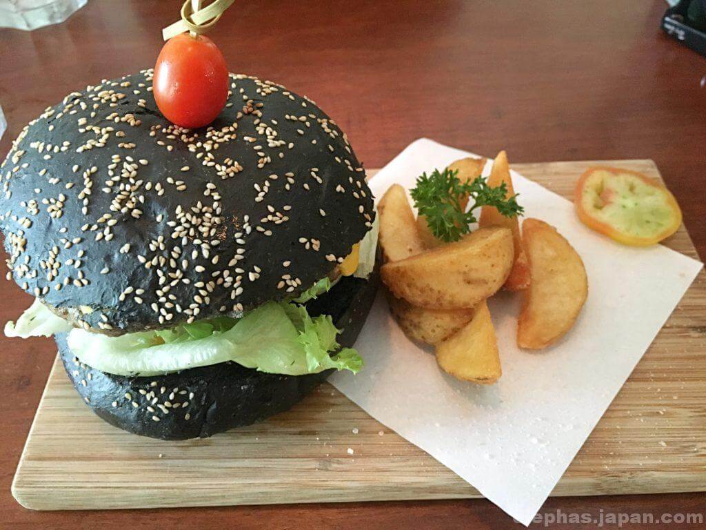 ブラックバーがー