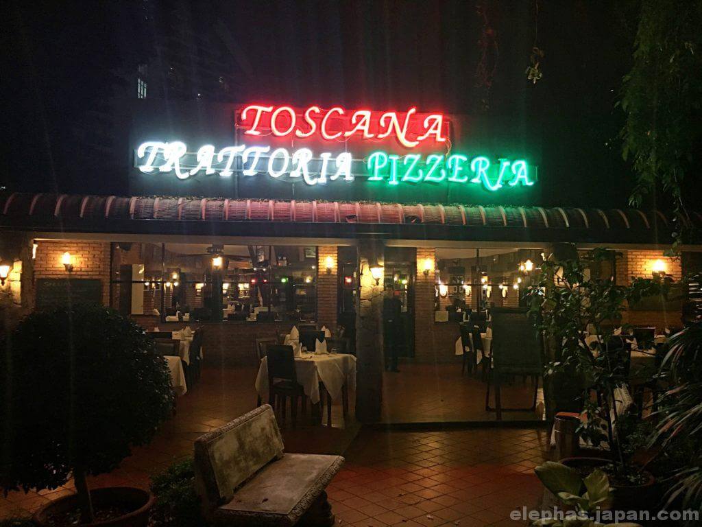 パタヤビーチロード沿いの超有名イタリアン Toscana トスカーナ